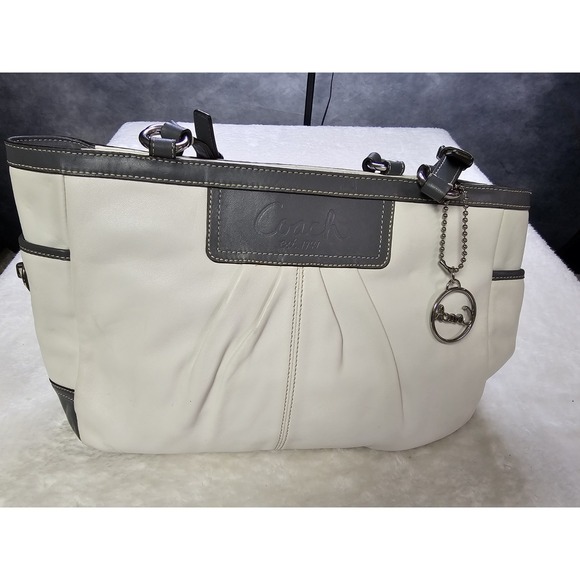 Coach Handbags - Coach Pleated Leather White & Gray Tote Bag Purse Purple Inside Silver Hardware